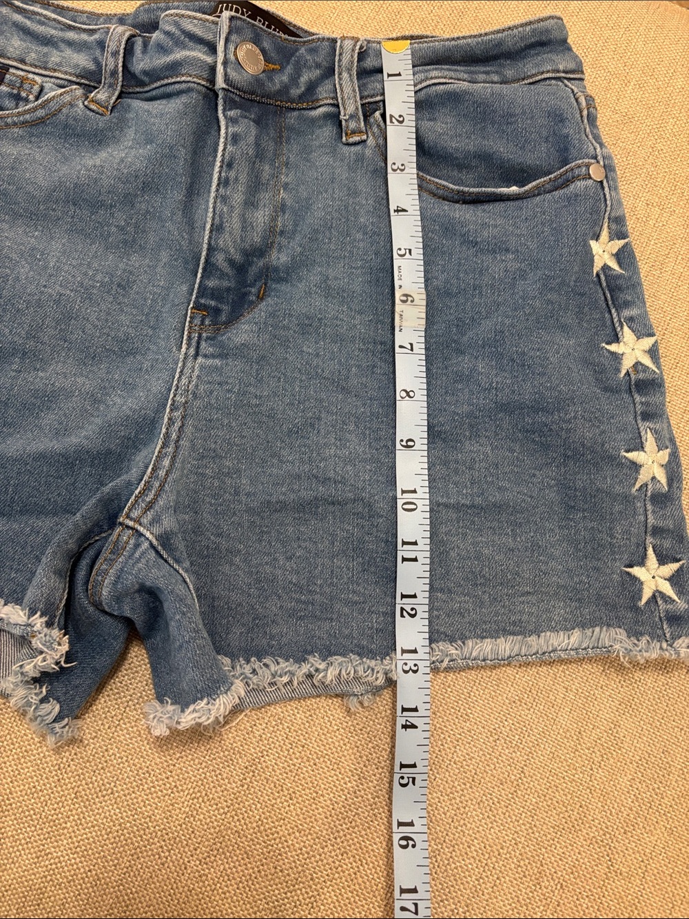 Judy Blue Jeans Denim Star Shorts Size L Style JB150069 - Picture 8 of 10